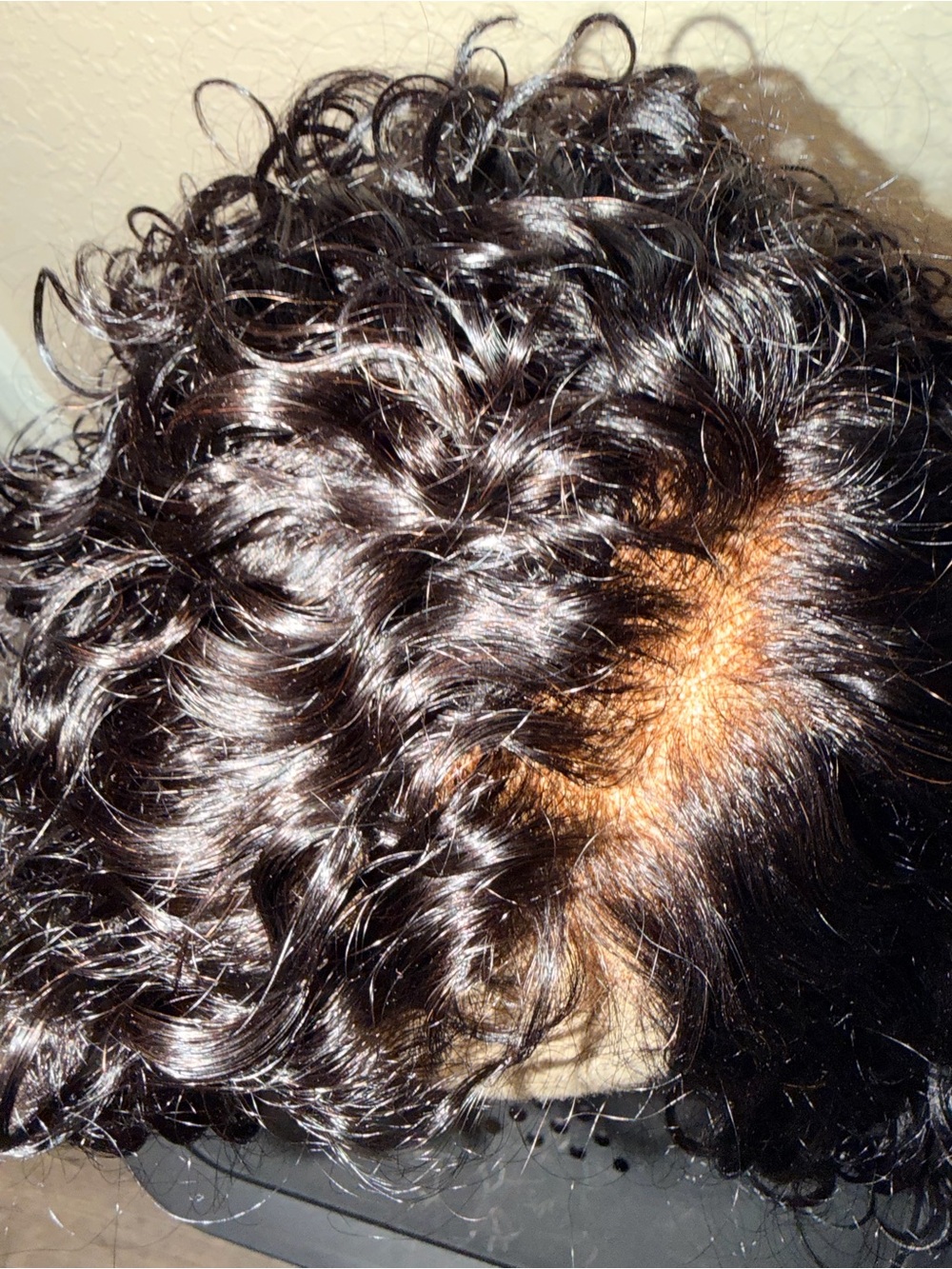 Human Hair Wet and Wavy Wig - Picture 3 of 16